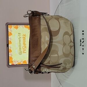 Coach  Medium Hobo  Shoulder 🍁🍂🍁🍂🍂Bag